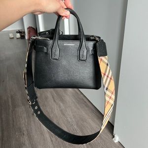 Burberry Banner tote in all black